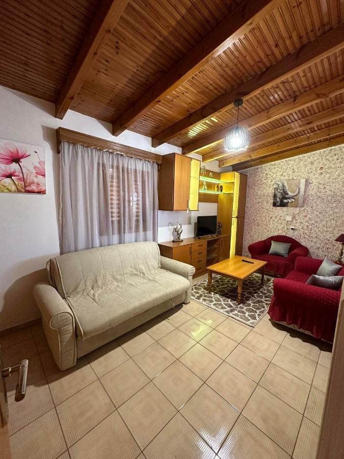Apartment Bratis House 2 Vartholomio